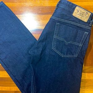 Diesel mens 34x32 Viker straight blue jeans EUC